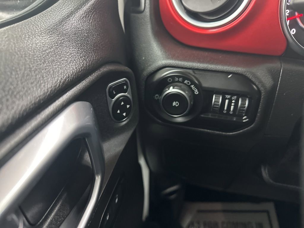 Used 2020 Jeep Wrangler Unlimited Rubicon image 38