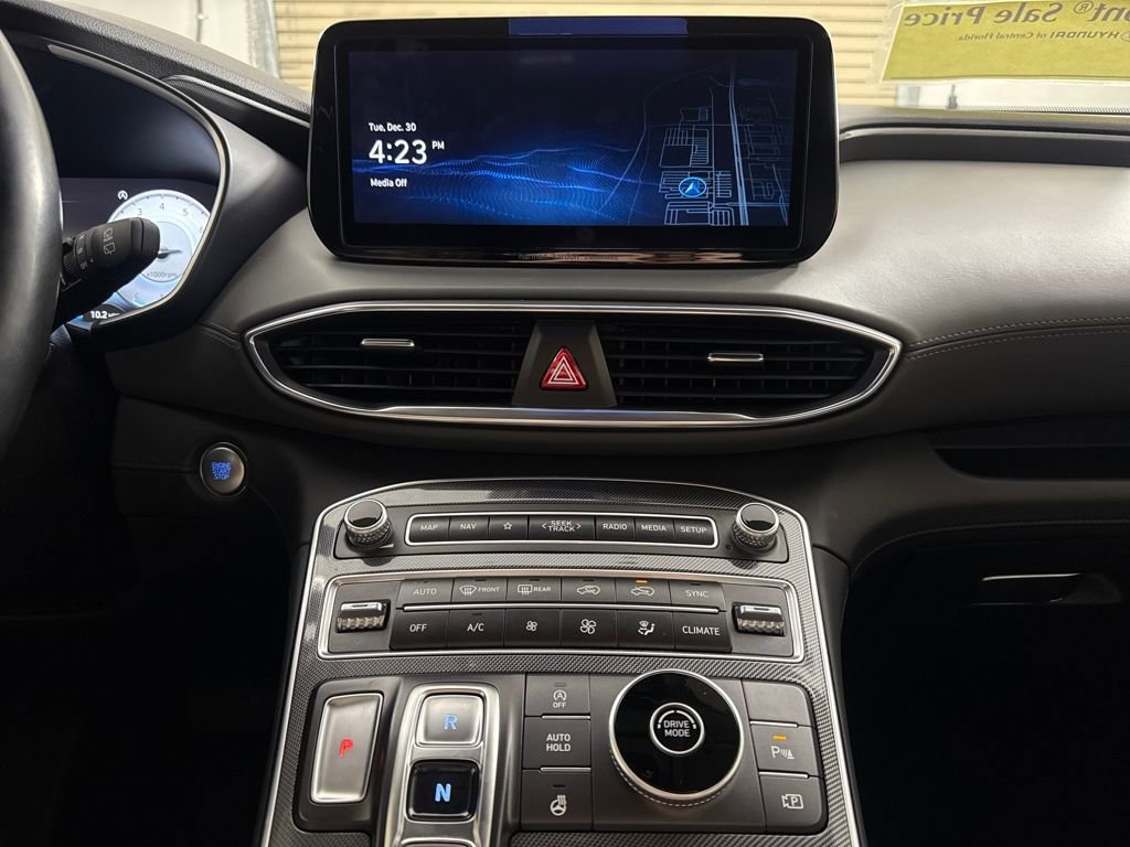 Certified 2022 Hyundai Santa Fe Limited image 19