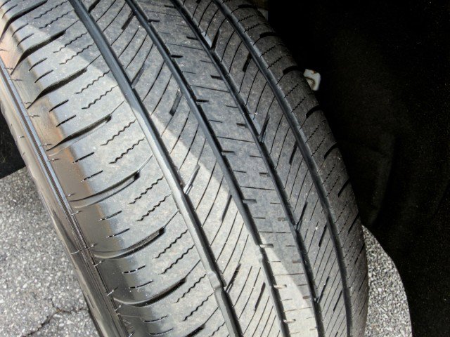 Used 2020 GMC Terrain SLE w/ Driver Convenience Package image 16