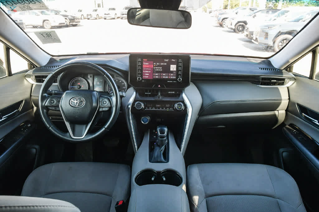 Used 2021 Toyota Venza LE AWD/4WD image 15
