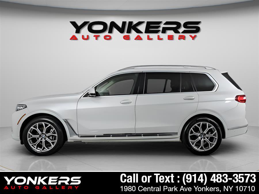 Used 2022 BMW X7 xDrive40i w/ Executive Package image 6