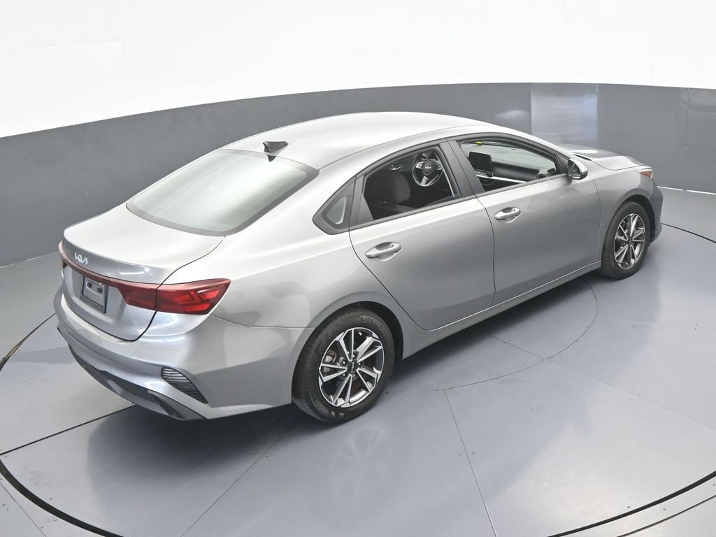 Used 2022 Kia Forte LXS image 43