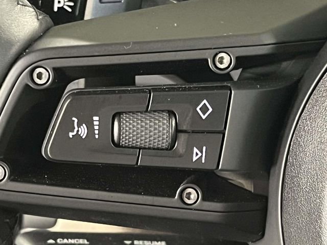 Certified 2025 Porsche 911 Carrera image 33