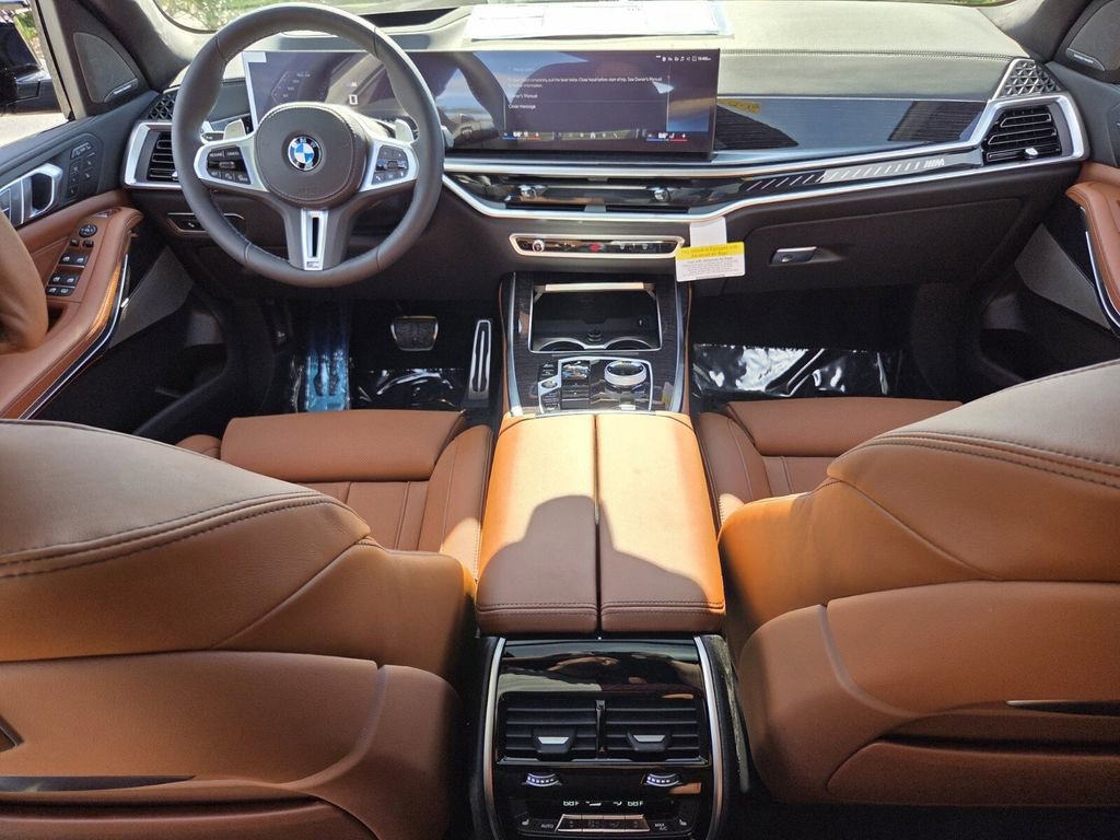New 2026 BMW X7 M60i image 13
