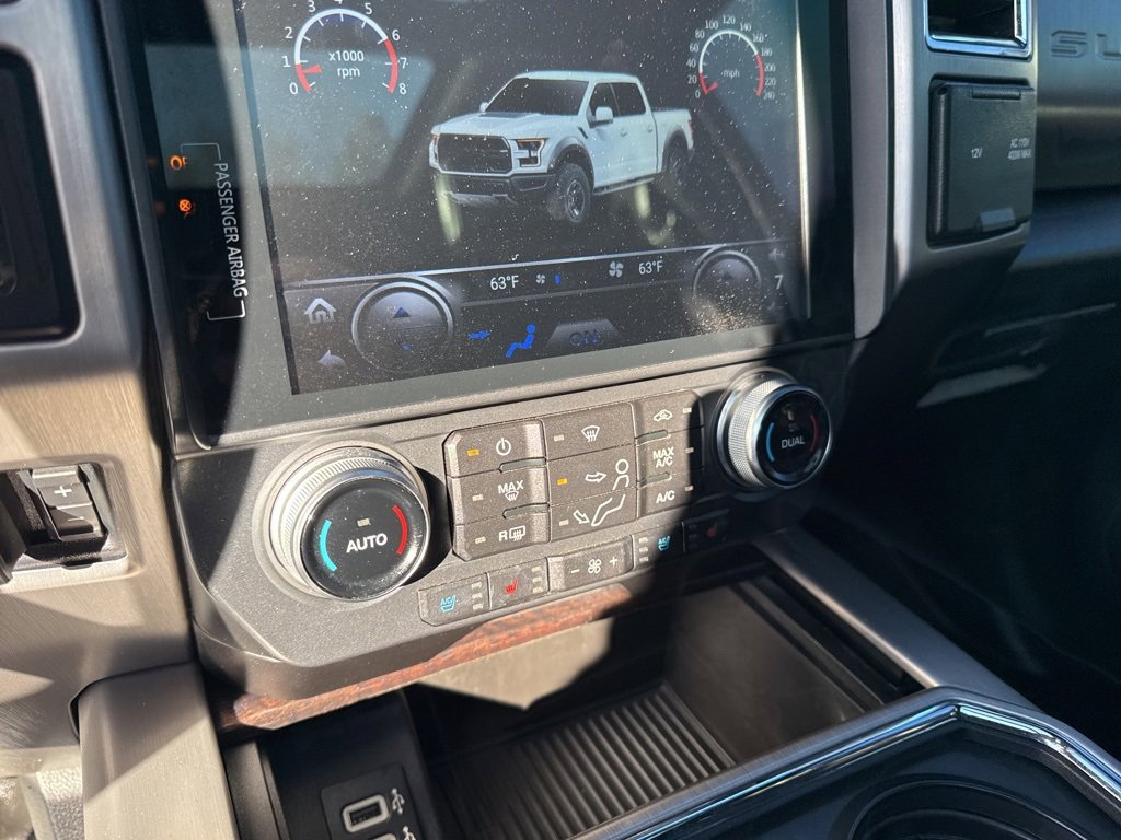 Used 2017 Ford F350 Platinum w/ Platinum Ultimate Package image 32