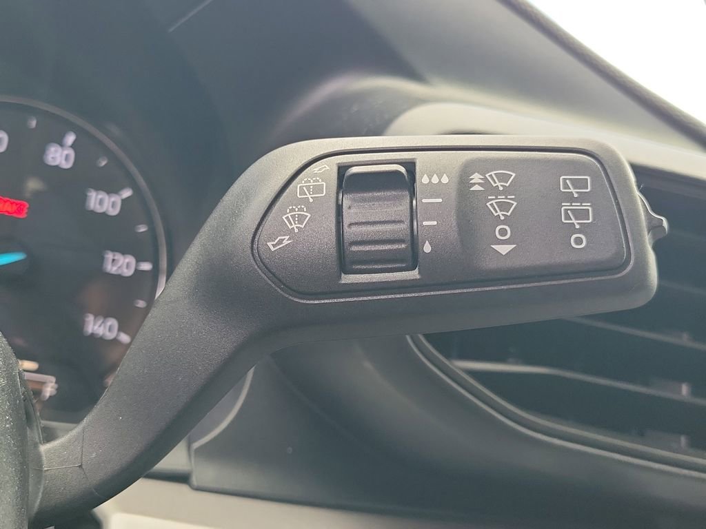 Used 2023 Ford Explorer XLT RWD image 29