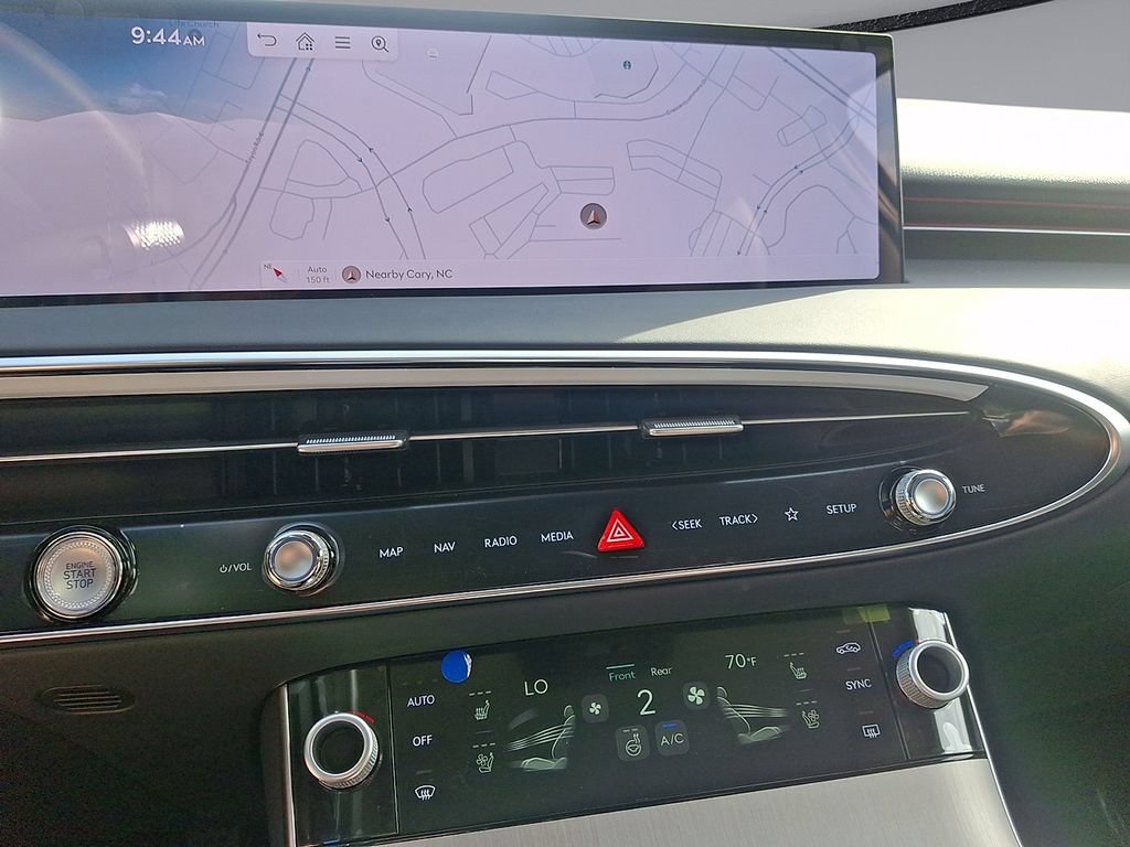 New 2026 Genesis GV70 2.5T Advanced AWD/4WD image 18