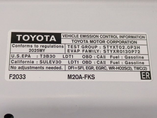 Used 2025 Toyota Corolla Cross XLE w/ Convenience Package FWD image 25