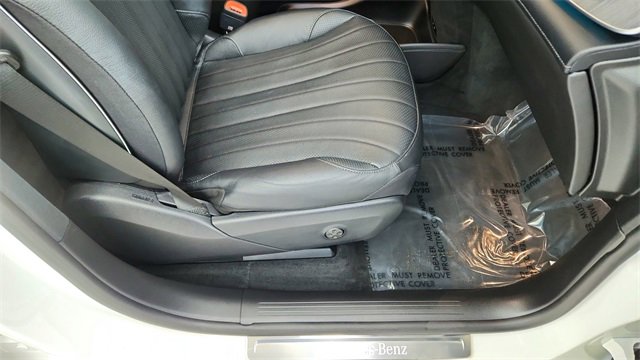 Used 2023 Mercedes-Benz EQE 500 4MATIC SUV w/ Exclusive Trim Package image 22