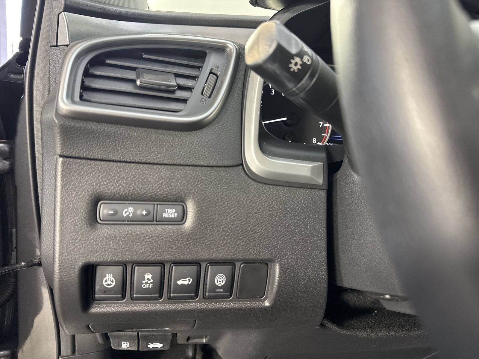 Certified 2023 Nissan Murano SL w/ SL Moonroof Package AWD/4WD image 17