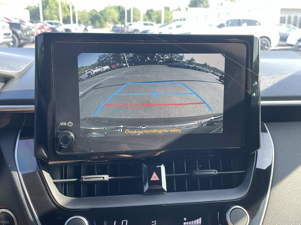 Used 2025 Toyota Corolla SE FWD image 34