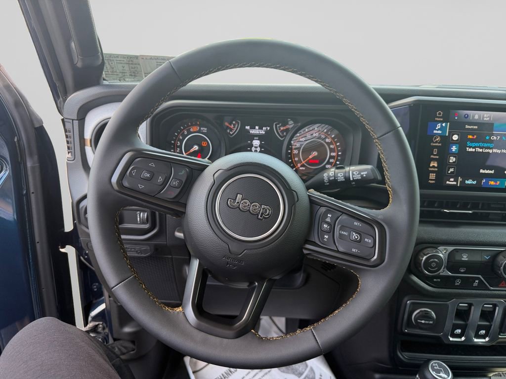 Used 2025 Jeep Wrangler Sport S AWD/4WD image 13