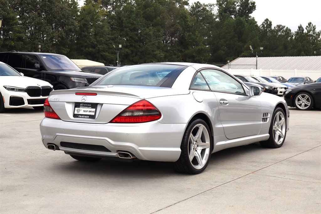 Used 2011 Mercedes-Benz SL 550 image 13