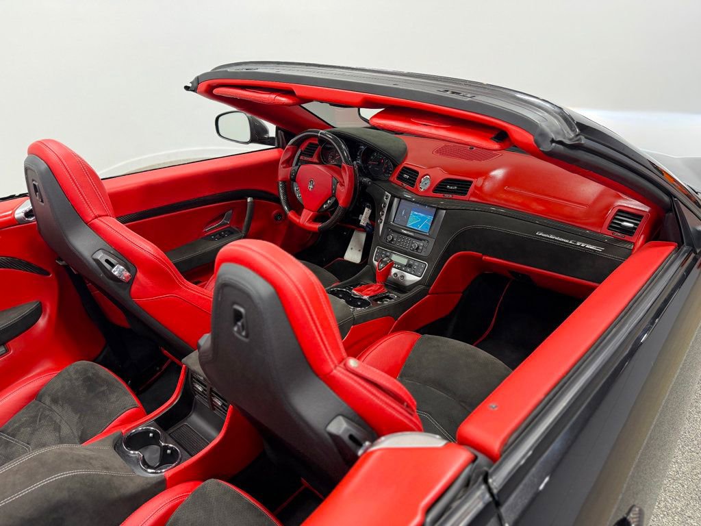 Used 2015 Maserati GranTurismo MC RWD image 38