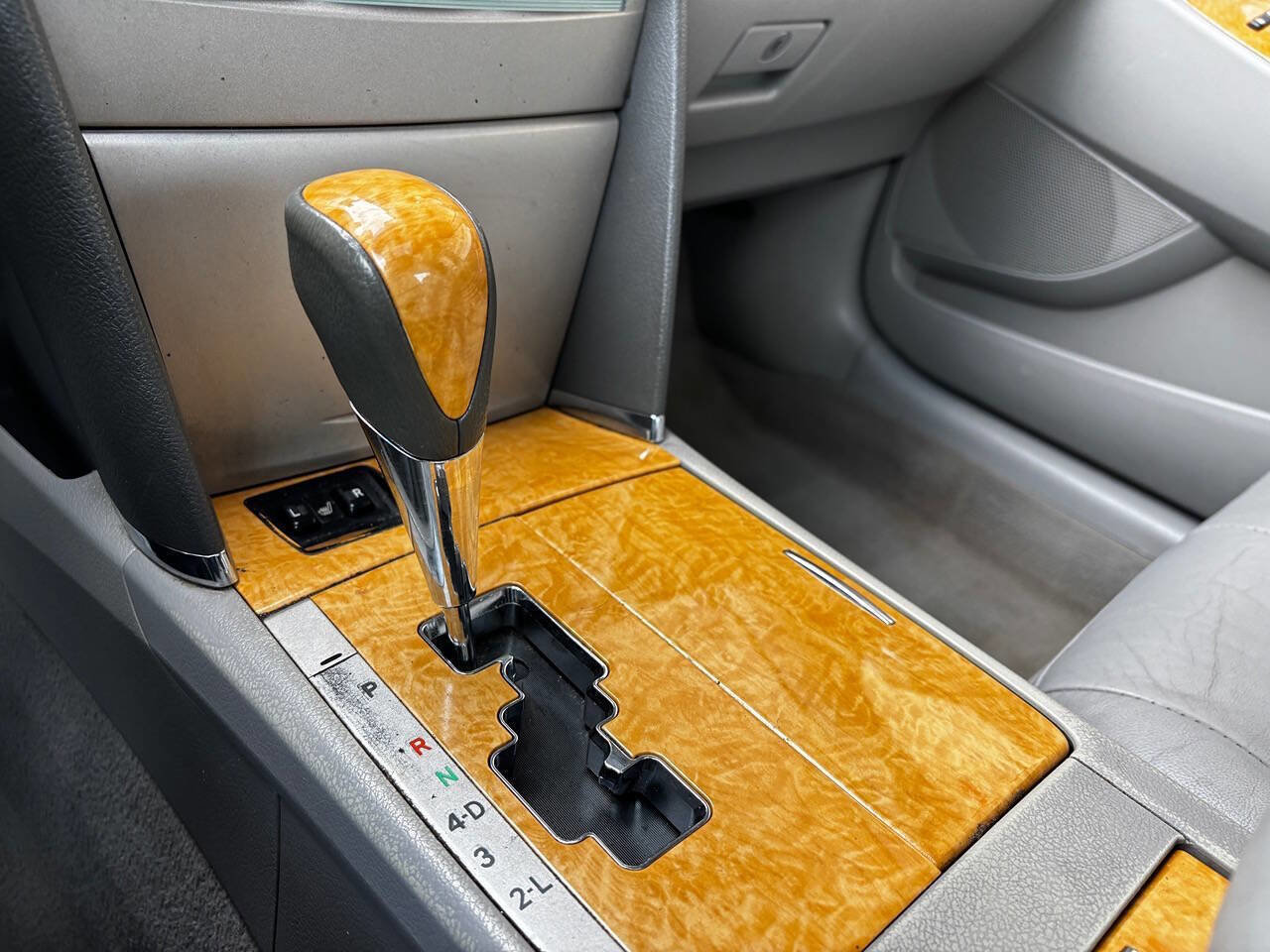 Used 2007 Toyota Camry XLE FWD image 21