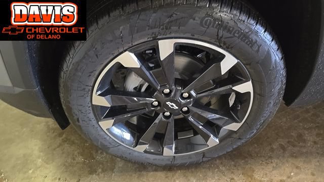 New 2026 Chevrolet Equinox RS w/ Convenience Package III FWD image 17