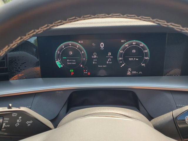 New 2026 Volkswagen Tiguan SE AWD/4WD image 23