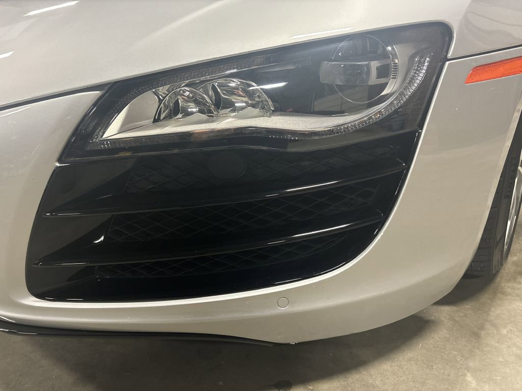 Used 2011 Audi R8 V10 image 32