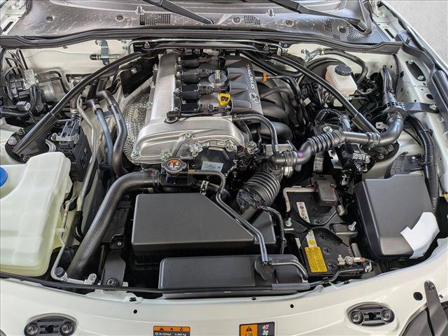 New 2026 MAZDA MX-5 Miata Club w/ Interior Package RWD image 16