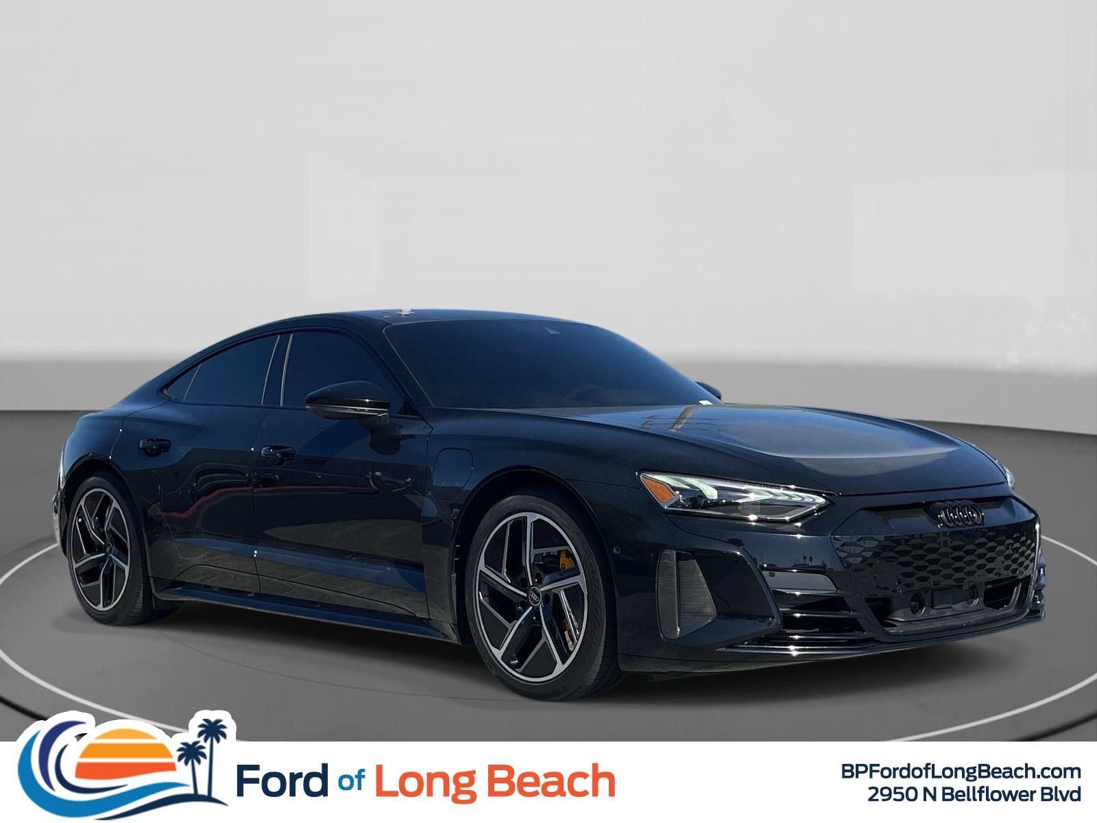Used 2022 Audi RS e-tron GT AWD/4WD image 1