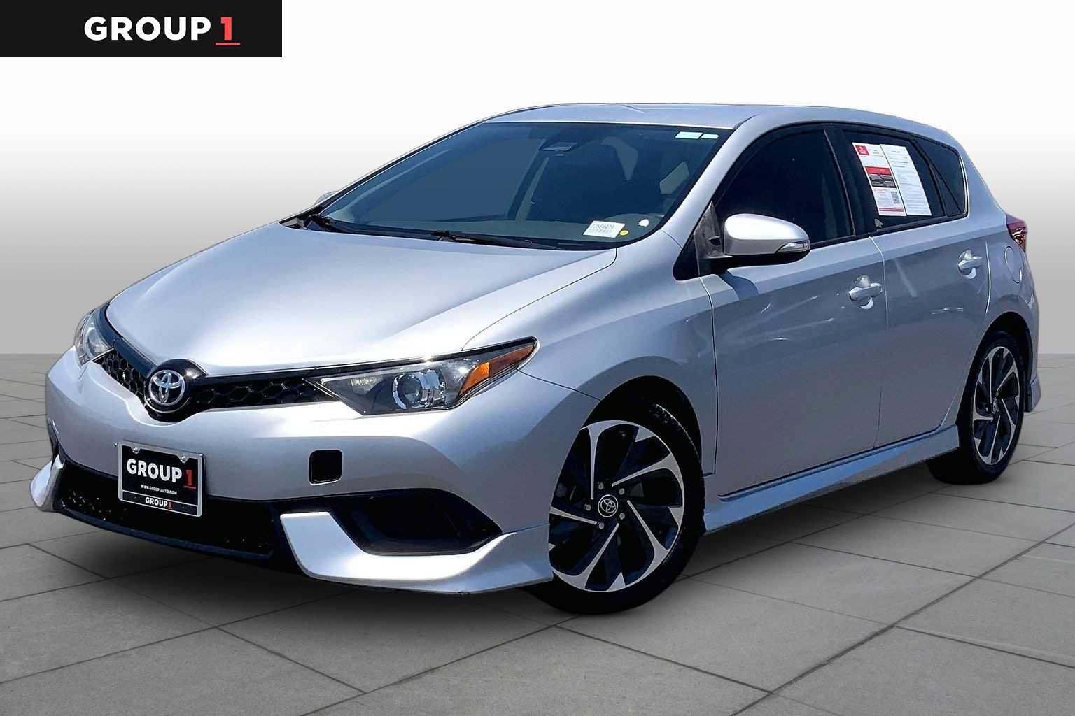 Used 2018 Toyota Corolla iM FWD image 1