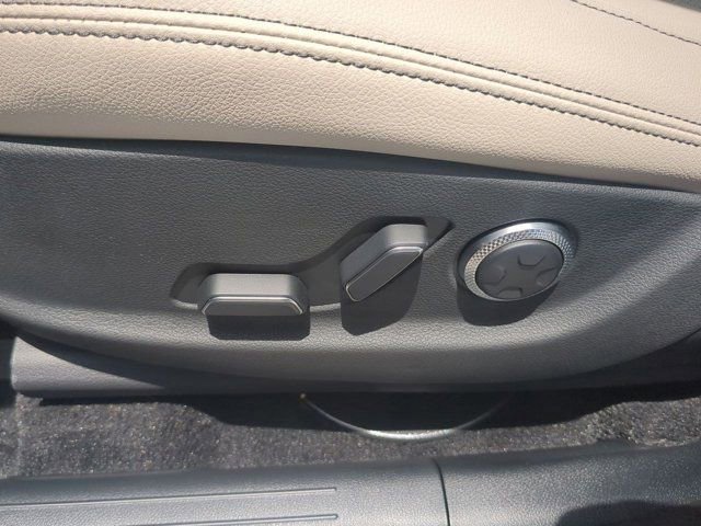 Used 2026 Genesis GV70 2.5T image 18