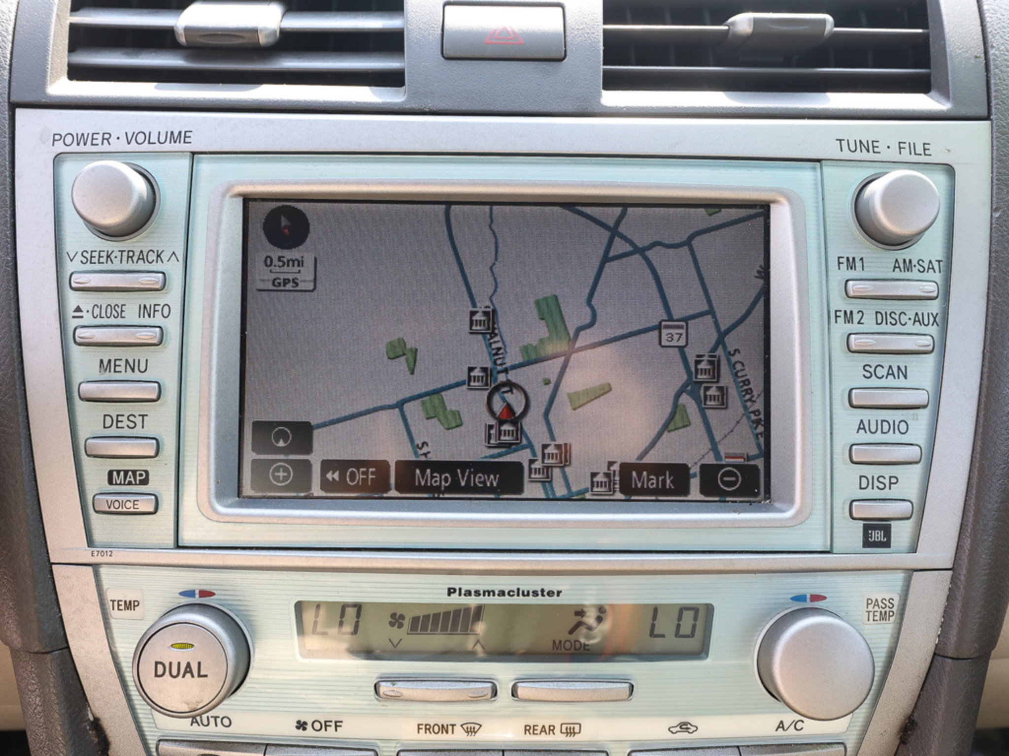 Used 2007 Toyota Camry XLE FWD image 16