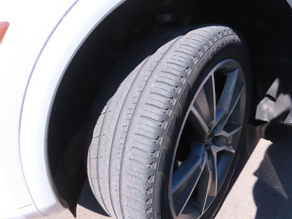 Used 2019 Audi Q5 2.0T Premium Plus image 14