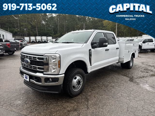 New 2026 Ford F350 XL w/ XL Chrome Package image 4