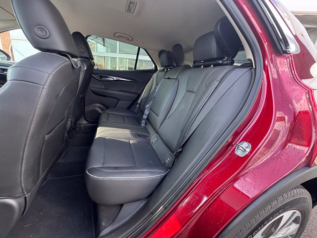 Used 2023 Buick Envision Essence FWD image 32