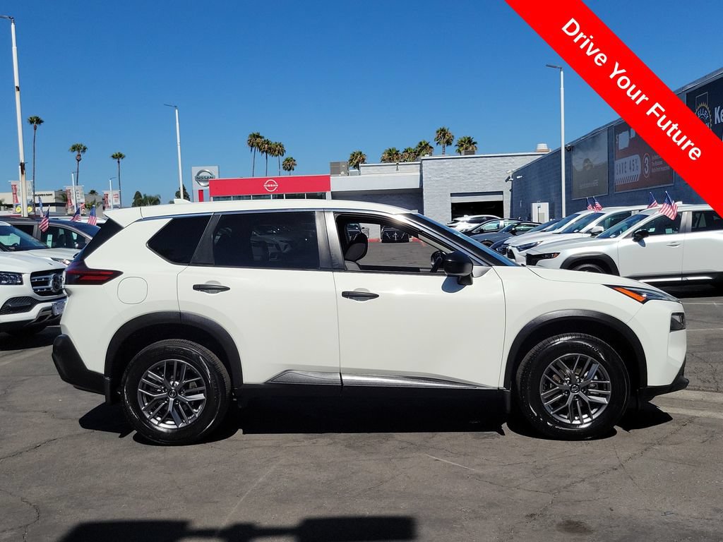 Used 2021 Nissan Rogue S FWD image 30