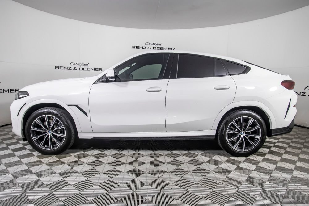 Used 2024 BMW X6 xDrive40i w/ Parking Assistance Package AWD/4WD image 10
