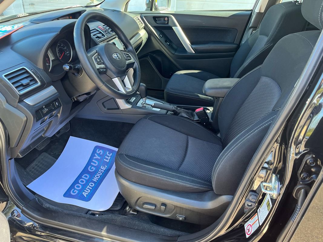 Used 2017 Subaru Forester 2.5i Premium image 7