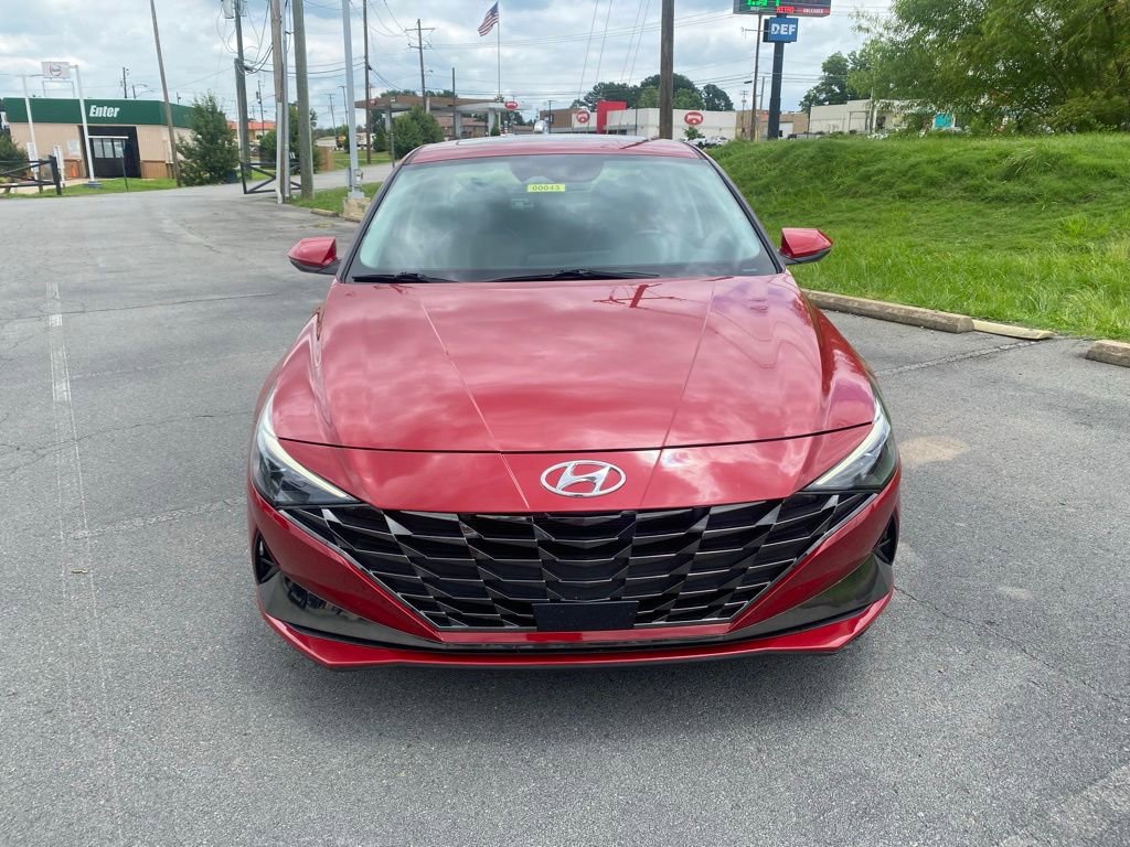 Used 2022 Hyundai Elantra Limited FWD video 2