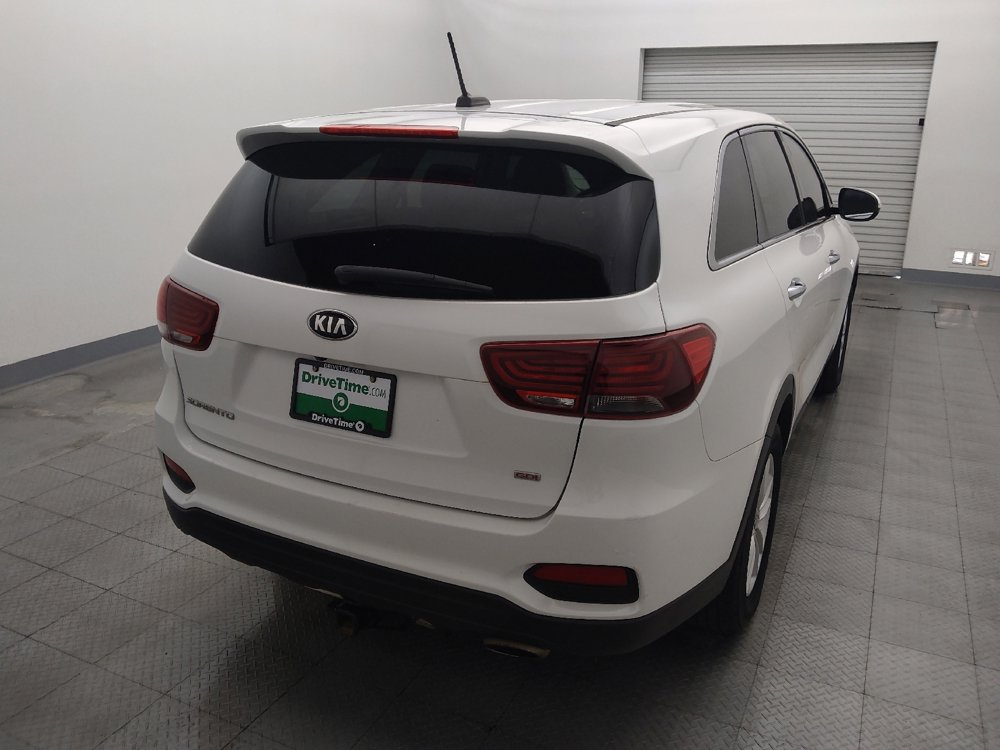 Used 2020 Kia Sorento L FWD image 7