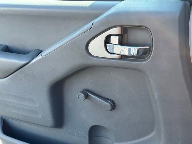 Used 2016 Nissan Frontier S image 10
