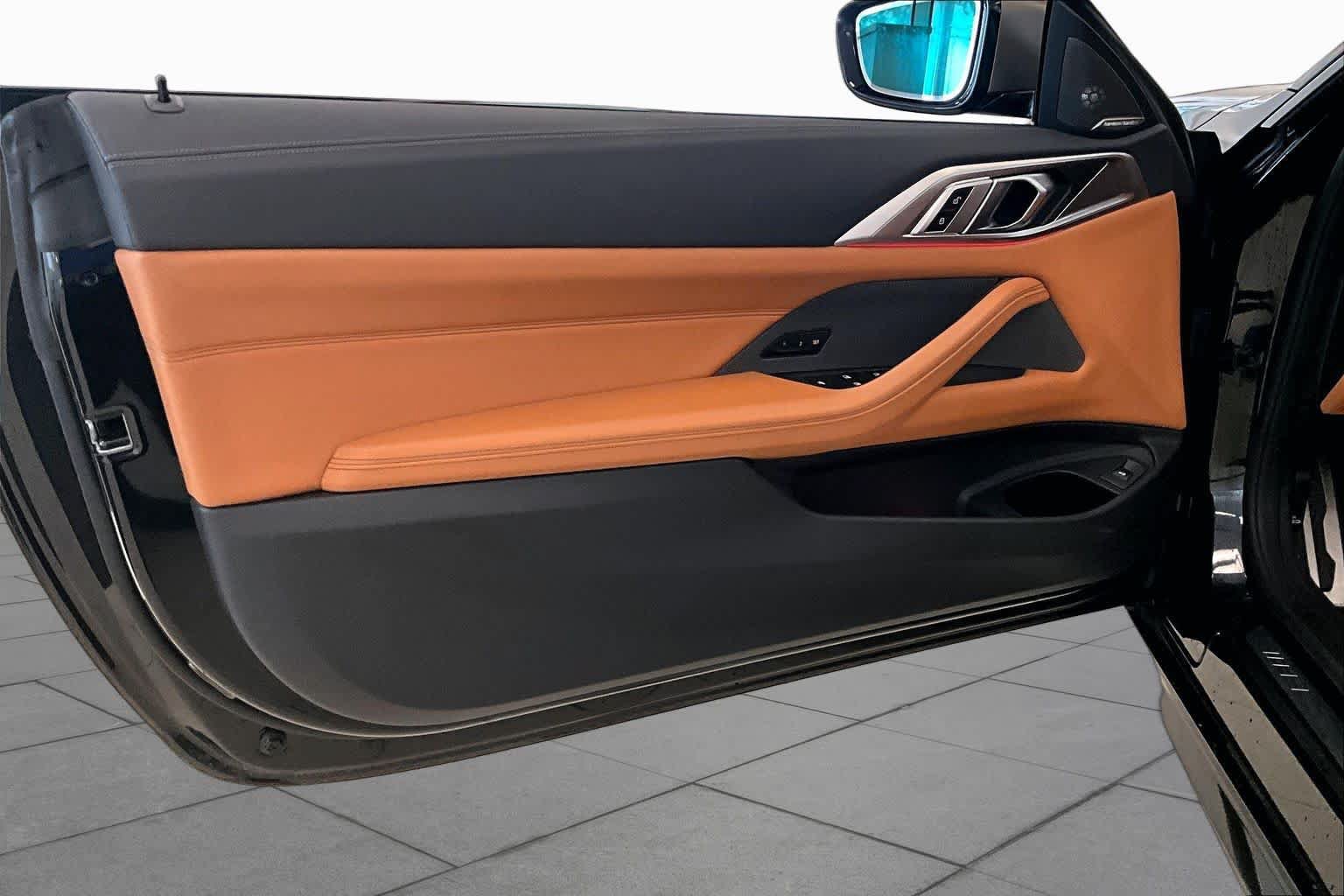Used 2022 BMW M440i Convertible RWD image 19