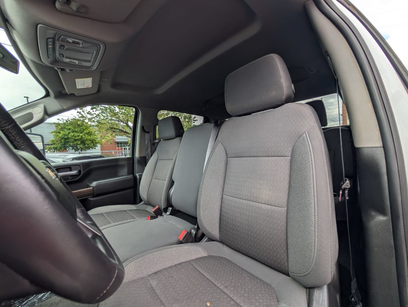 Used 2022 Chevrolet Silverado 2500 LT w/ Convenience Package AWD/4WD image 16