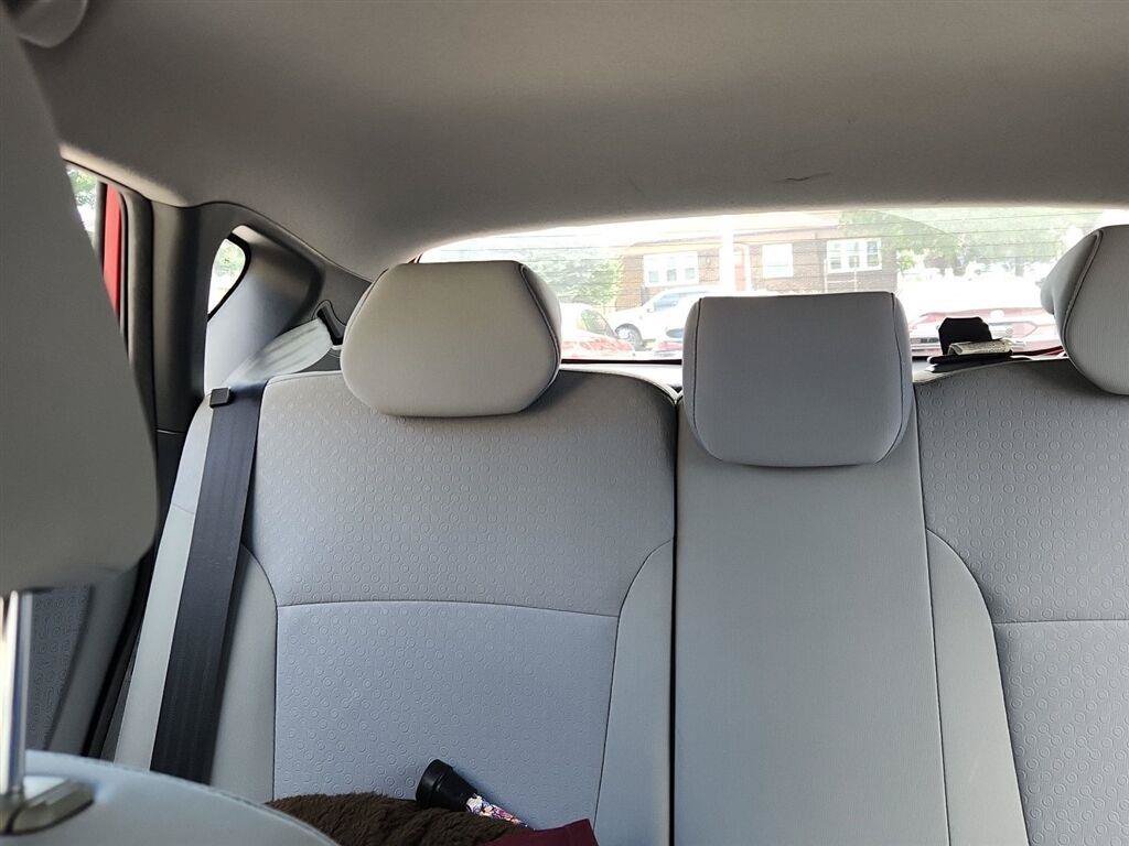 Used 2014 Hyundai Accent SE FWD image 17