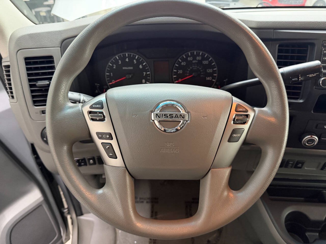 Used 2017 Nissan NV 3500 SV w/ SV Technology Package RWD image 17