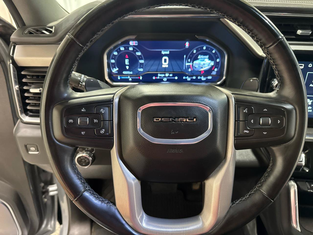 Used 2024 GMC Sierra 1500 Denali w/ Denali Reserve Package AWD/4WD image 24