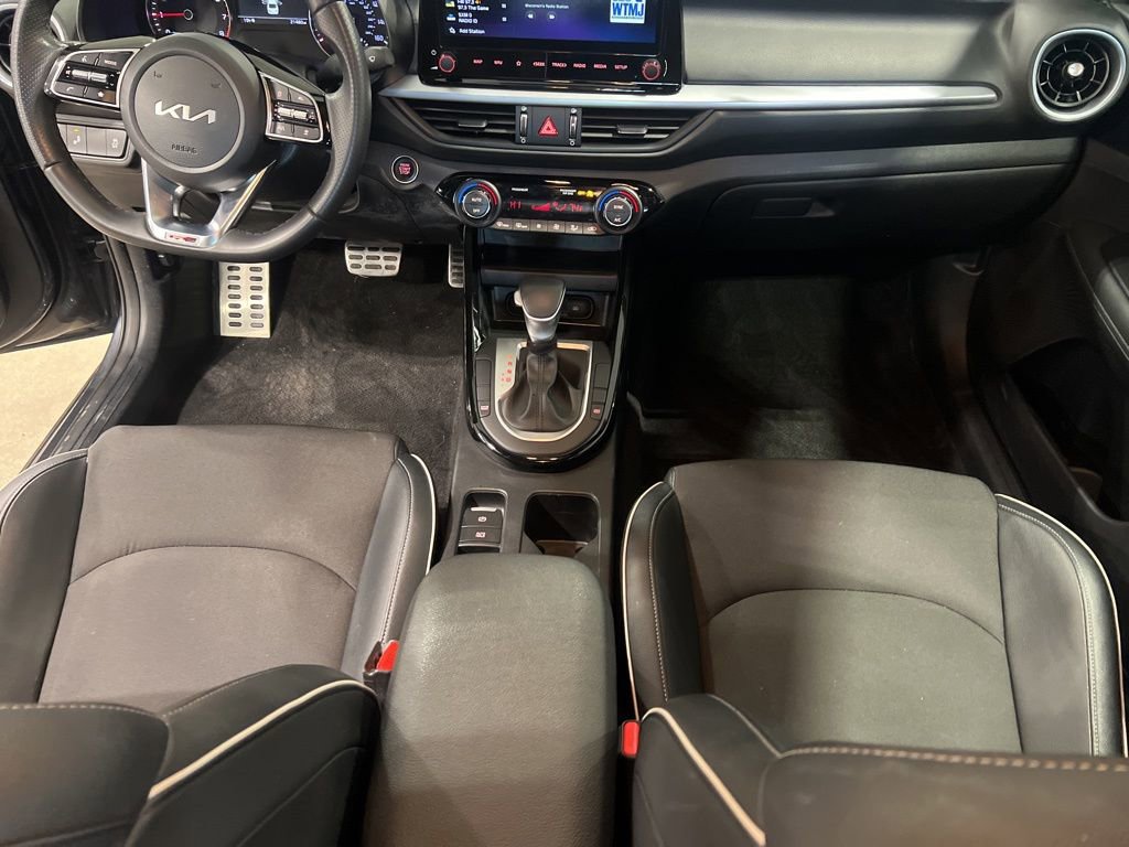Certified 2024 Kia Forte GT-Line image 17
