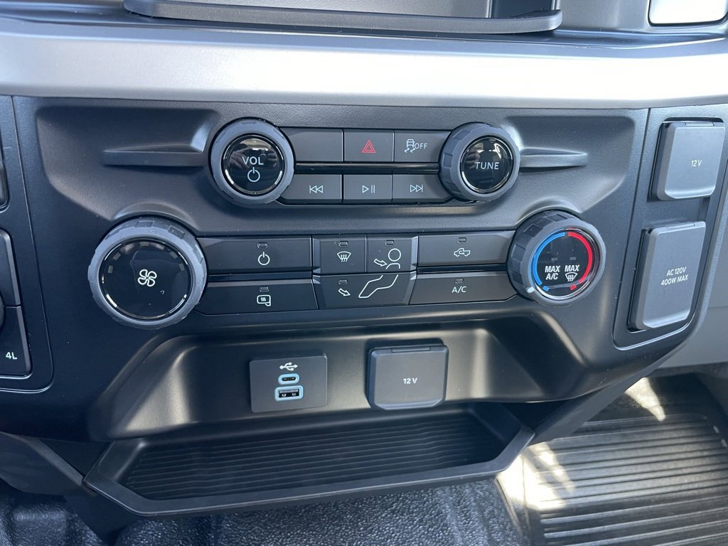 New 2026 Ford F250 XL w/ XL Chrome Package image 12