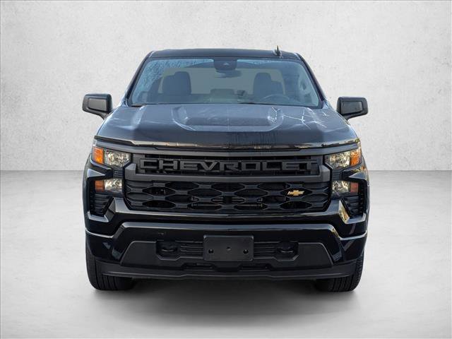 Used 2025 Chevrolet Silverado 1500 Custom image 2