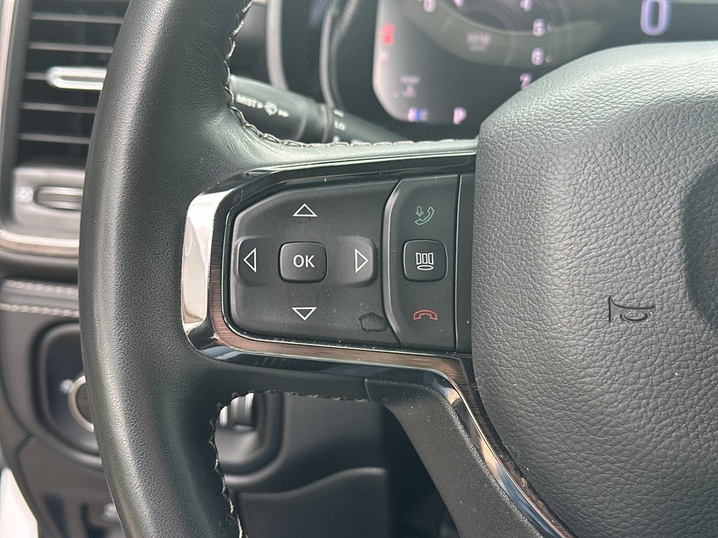 Used 2024 RAM 1500 Limited AWD/4WD image 19