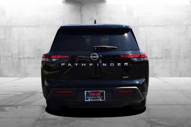 Used 2024 Nissan Pathfinder S AWD/4WD image 6