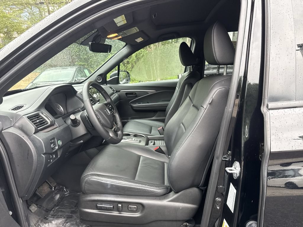 Used 2023 Honda Passport EX-L image 13