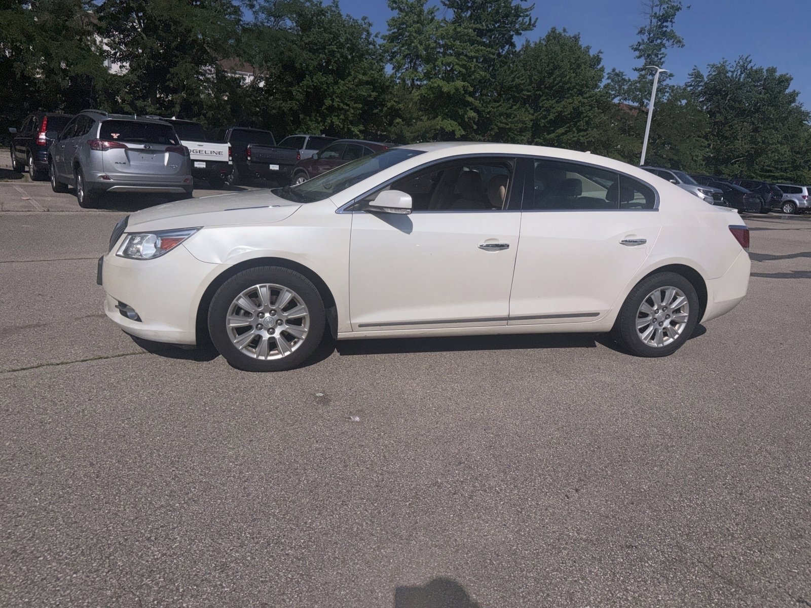 Used 2013 Buick LaCrosse Leather w/ Driver Confidence Package FWD image 18