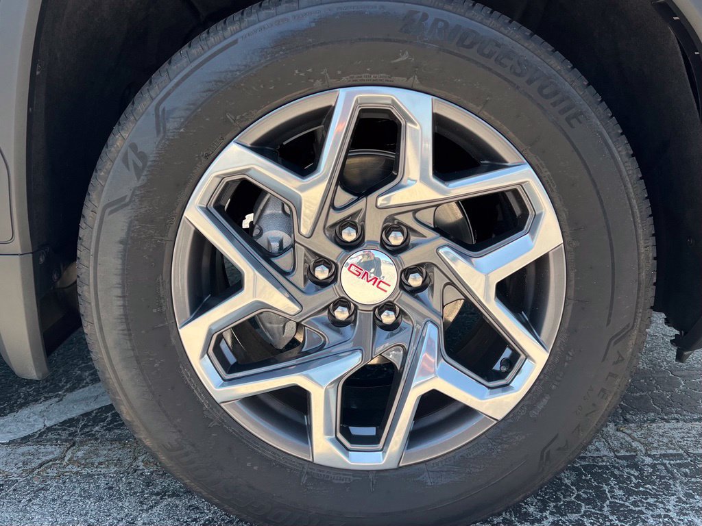 Used 2024 GMC Sierra 1500 SLT w/ SLT Convenience Package RWD image 26