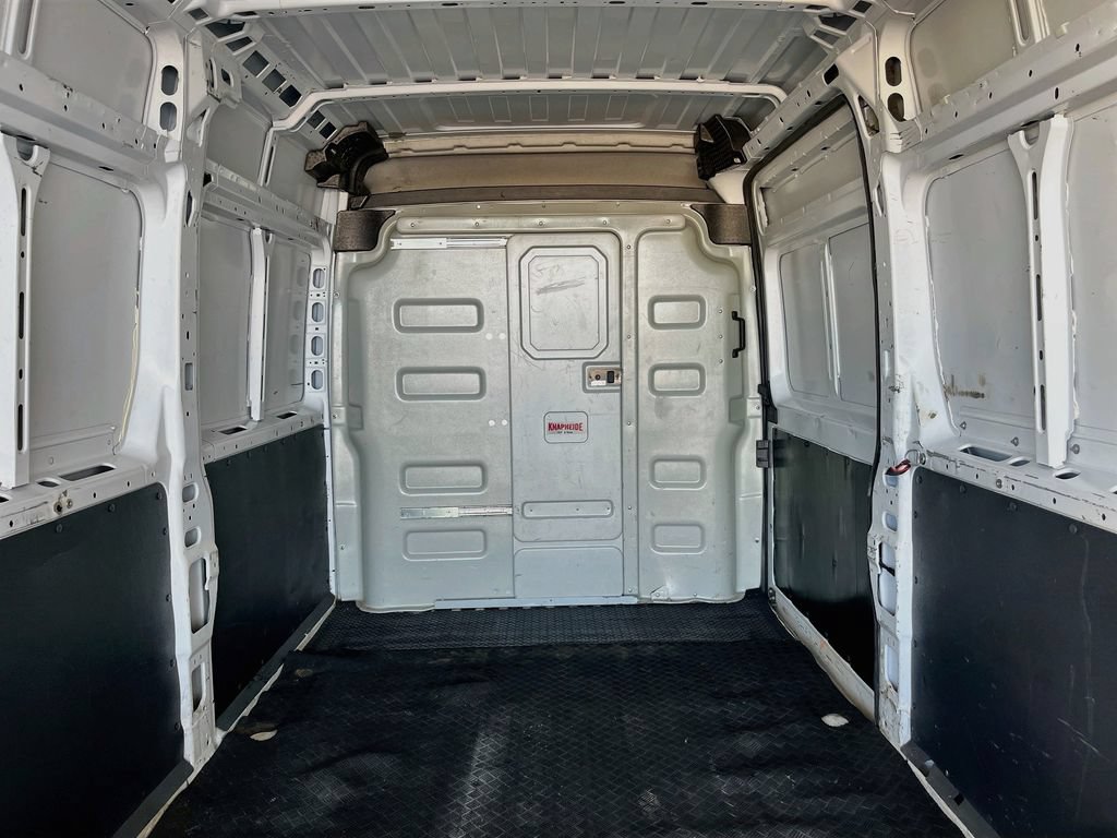 Used 2023 RAM ProMaster 2500 w/ Convenience Group FWD image 26